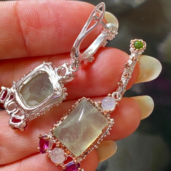 Elegant Genuine Prehnite Sterling Silver Earrings - Picture 11 of 17